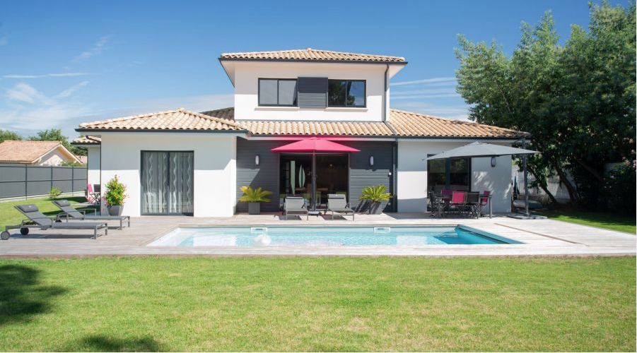 Villa R+1 de 140m2 sur un terrain de 617m2 à Saint-Estève.